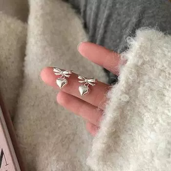Cold And Smooth Love Bow Stud Earrings Women S Niche Unique Personality Fashion Trend Temperament Earrings