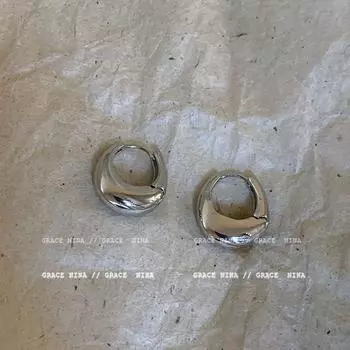 Cold Style Metal Niche Design Best Selling Female Simple Bracelet Silver Oval ear buckle