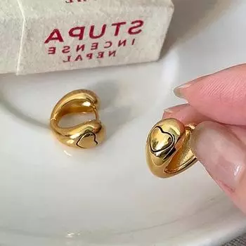 Холодный Ветер Металлическая Любовь Ушная Пряжка Женские Легкая Роскошь Ретро Элегантность Продвинутый Простой Модный Темперамент Универсальные Серьги Серьги