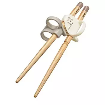Combi First Chopsticks Wooden Chopsticks Winnie The Pooh Right Hand for Ages 2 and Up White