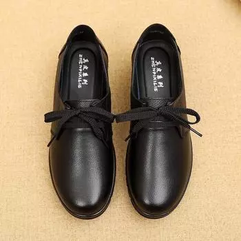 Женские кожаные туфли Comemore на платформе, весенние туфли 2024 года, мягкая подошва, нескользящая, повседневные кроссовки для пожилых мам с круглым носком, черные 35 чёрный