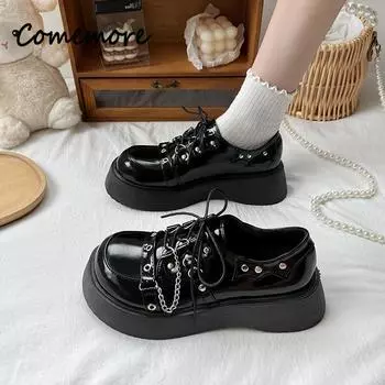Comemore женские туфли Мэри Джейн из лакированной кожи для девушек в готическом стиле с цепочкой 2024 года, туфли-оксфорды в стиле ретро с заклепками и цепочками на массивной платформе 35 бежевый