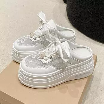 Комфортные полутапочки для женщин 2024 года, новые сетчатые кожаные туфли с дышащей шнуровкой и подошвой толщиной 8 см, приподнятая высота обуви 35 серебряный