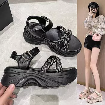 Comfortable Wedges with Beachy Bottoms 35