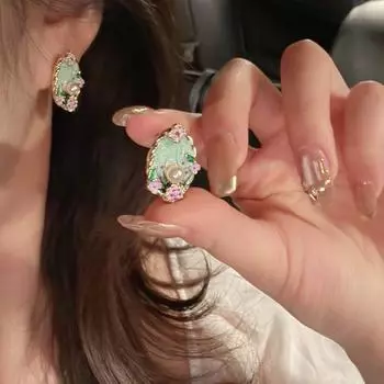 Commuter s All-Matching Jardin Monet Pearl Earrings Fancy Oil Painting Earrings Special Interest Light Luxury Stylish Earrings Ear Clips Ear clip