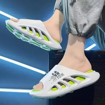 Comwarm Новые летние мужские тапочки, дышащие полые пляжные сандалии, легкие удобные домашние шлепанцы с мягкой подошвой EVA, мужские шлепанцы 39-40