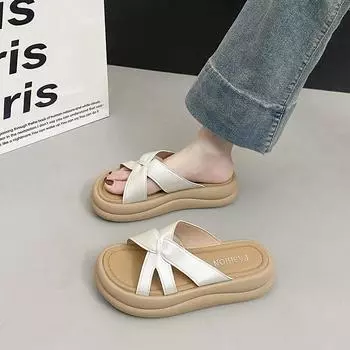 Cool slippers for women in summer, new with skirt, platform beach sandals, fashionable one-word drag for women 35