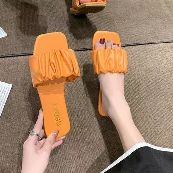 Cool slippers women s outer wear 2025 summer new foreign trade large size flat bottom one-word fashion pleated open-toed beach shoes 35