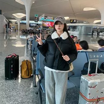 Cotton Clothes Women s 2025 New Winter Fashion Cool Lamb Wool Lapel Padded Jacket Short Versatile Fleece Padded Jacket M