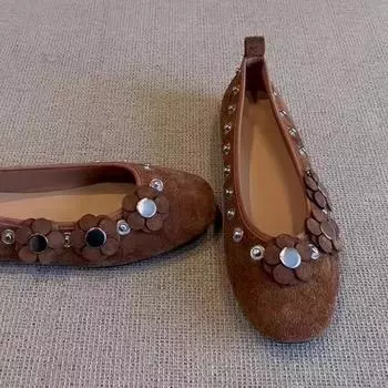 Cowhide version~ Button flower shallow mouth single shoes women s summer new one-pedal loafers brown small leather shoes 40