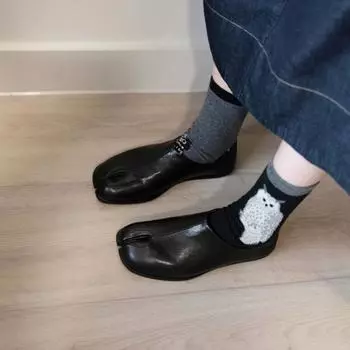 Cowhide version~ Genuine leather pig s trotters split-toed shoes, flat-soled women s single shoes, retro style, one pedal, small leather shoes 35