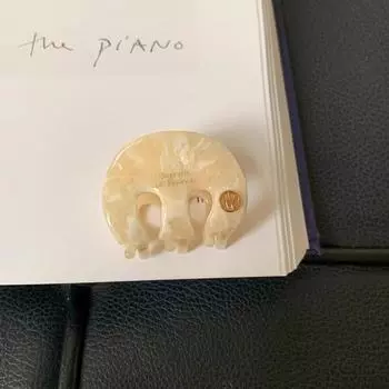 Creative Acetic Acid Acetate Hair Claw Grab Clip Headdress Letter Hair Clip Candy Color Cute Hairpin Female