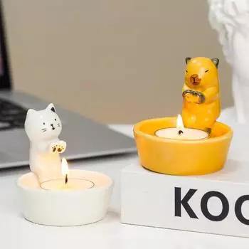 Creative aromatherapy candle cup, cute cat candle holder, festive couple atmosphere lamp ornament candle holder Capybara Candle Cup
