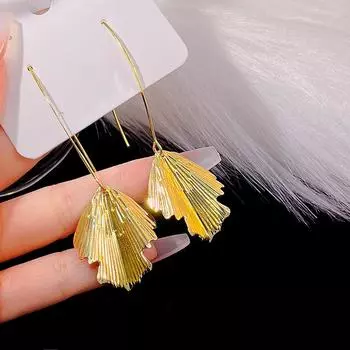 Creative Chinese Style Ginkgo Ear Hook Women Simple Earring Personalized Design Ginkgo Leaf Dangle Earrings Jewelry Gift