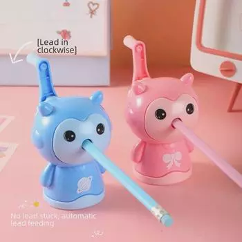 Creative Space Doll - автоматическая точилка для карандашей с ручным приводом для школьников и детей