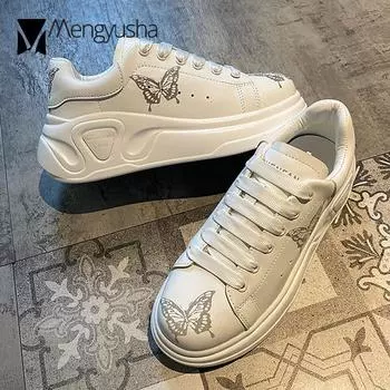 Creepers Маленькие белые туфли для женщин отражающие свет бабочки мокасины кексы на шнуровке женские туфли на платформе балетки 5