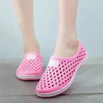 Cresfimix Femmes Appartements женские милые легкие резиновые летние туфли на плоской подошве женские повседневные ажурные нескользящие мокасины A9881 36