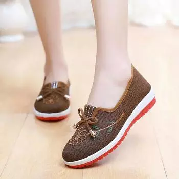 Cresfimix Sapatos Femininas Женские нескользящие туфли на плоской подошве с ретро-цветочной вышивкой Женские повседневные туфли для дома, работы, отеля и мокасины A1191 35