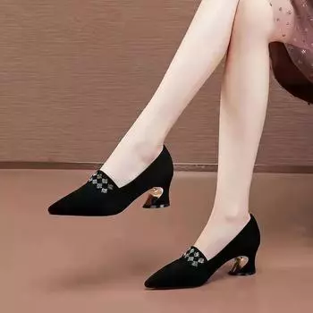 Cresfimix Zapatos De Mujer Womem Острый носок Весна & Осень Комфортные туфли без застежек на квадратном каблуке Женские повседневные туфли-лодочки со стразами A1343 35