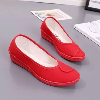 Cresfimix Zapatos De Mujer Women Cute Round Toe Red Slip on Loafers Lady Cool Canvas Anti Skid Comfort Summer Flat Shoes B6070b 35