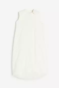 Crinkled sleep bag
