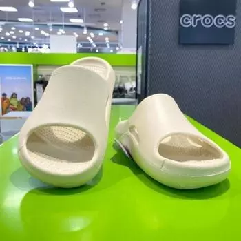 Crocs Crocs Hc02 Mellow Recovery Slide бежевый Domestic Store Edition удобные сани beige/M7W9/260