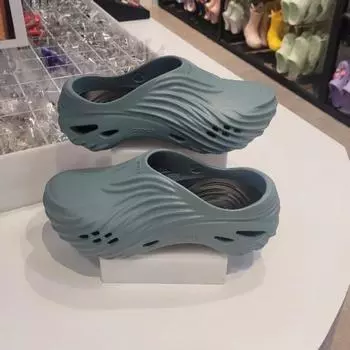 Crocs Hc06 Echo Wave Echo Wave 210521 3yo blue/M4W6 (230)