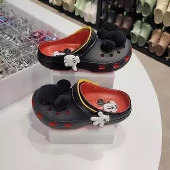 Crocs Hc06 MIckey I Am classIc Clogs MIckey I Am classIc Clogs 209895 BLACK/M3W5 (220)