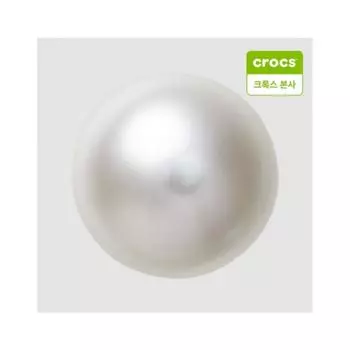 Crocs Oversized Pearl Gibbits Charm 10014423 shuffle