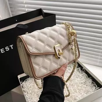 Cross Border Chain Diamond Grid Маленькая квадратная сумка 2023 года, новая дизайнерская сумка через плечо с высокой текстурой и легкой роскошной сумкой через плечо