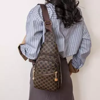 Cross Border Новая женская нагрудная сумка из искусственной кожи с модными буквами, большая вместимость, сумка через плечо на одно плечо, повседневный дорожный нагрудный рюкзак