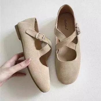 Cross-buckle Mary Jane shoes flat 2024 new retro style leather matte surface round head shallow mouth single shoes women s shoes 35 красный