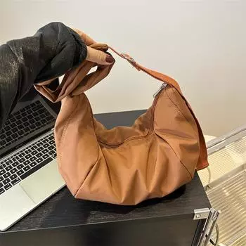 Crossbody 2024 летняя повседневная красивая трендовая модная новая сумка через плечо большая вместительная сумка-тоут женская сумка чёрный