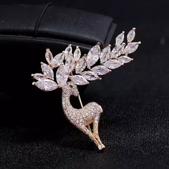 Crystal Micro-set Zircon Brooch Sika Deer Exquisite Super Shiny Jacket Coat Corsage Elk Pin with Accessories Women