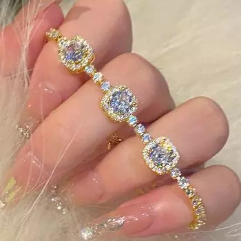 Cube Sugar Crystal Bracelet Girls Zircon Bracelet Girlfriends Bracelet Light Luxury Minority Exquisite Carrying Strap Fancy Hand Jewelry Tripartite Sugar Full Diamond Bracelet-Pull Type