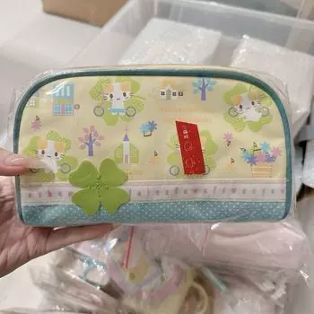 Cute Cotton Candy Cat Mashumaro Class Pencil Case Cosmetic Bag Large Capacity Student Desktop Storage Bag Cotton candy pencil case