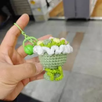 Cute Crochet Bouquet Keychain Mini Hand-Knitted Flower Keychain Ring Car Bag Hanging Pendant Ornament Lover Valentine S Day Gift