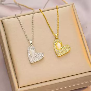 Цветная ключичная цепочка