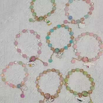 Цветной браслет из свежих ледяных кристаллов. Bag