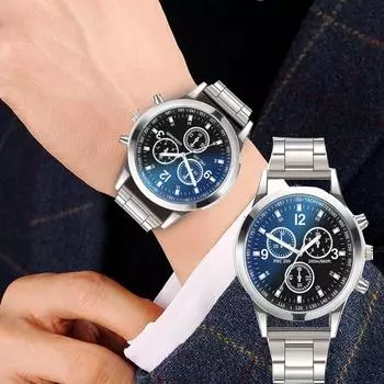 Цветные часы с тремя очками на стальном ремне из стекла Blu-ray