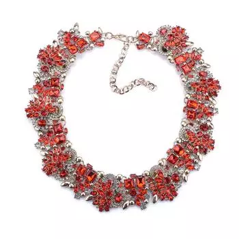 Цветные полки Металлические полые инкрустированные цветные кристаллы Этнический стиль Ожерелье Преувеличенная индивидуальность