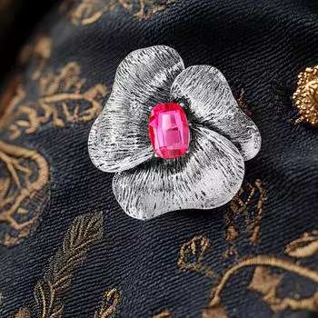 Цветочная брошь-булавка нагрудник подарок на День святого Валентина для нее ювелирные изделия стразы свитер шаль красный