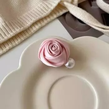 Цветочная шелковая атласная шпилька для волос в корейском стиле, жемчужные заколки, бижутерия, заколки для волос в виде роз, ободок для хвоста фиолетовый