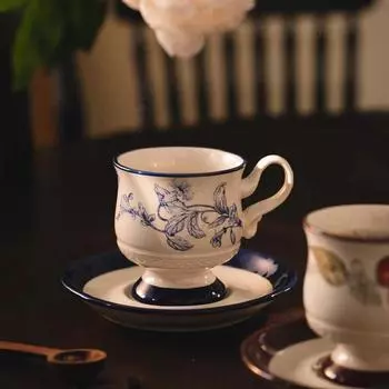 Цветочные керамические кофейные чашки и блюдца Ретро-чашки для послеобеденного чая Посуда, вымытая вручную Кухонная утварь для питья Бытовая посуда 250ML