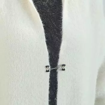 Цветочный кардиган без гвоздей OT Пряжка Кролик Камелия Анти-свет Брошь Унисекс Style Q