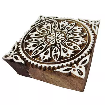 Цветочный узор из деревянных блоков Дизайнерская текстильная печать Печать на одежде 4 x 4 x 1 Inches