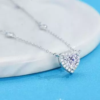 D цвет 0,8CT бесцветный кулон с муассанитом в форме сердца для женщин, стерлинговое серебро 925 пробы, сверкающий драгоценный камень, очаровательное ожерелье, пройти тест