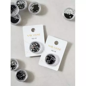 Камень для ногтей Daiso Silver shape (square)