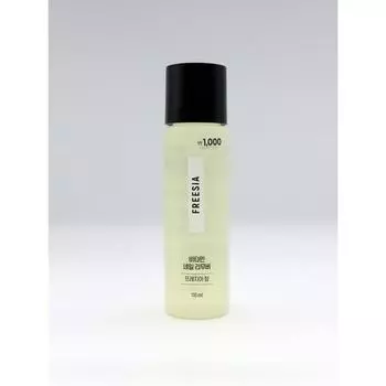 Daiso Vitamin Средство для снятия ногтей с ароматом фрезии 110 мл