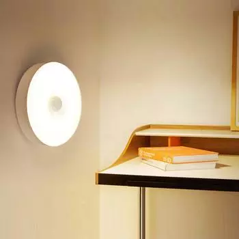 Датчик движения PIR Светодиодный ночник USB перезаряжаемый ночник Беспроводной светильник для гардероба Шкаф для общежития Спальня Прикроватные светильники White Light